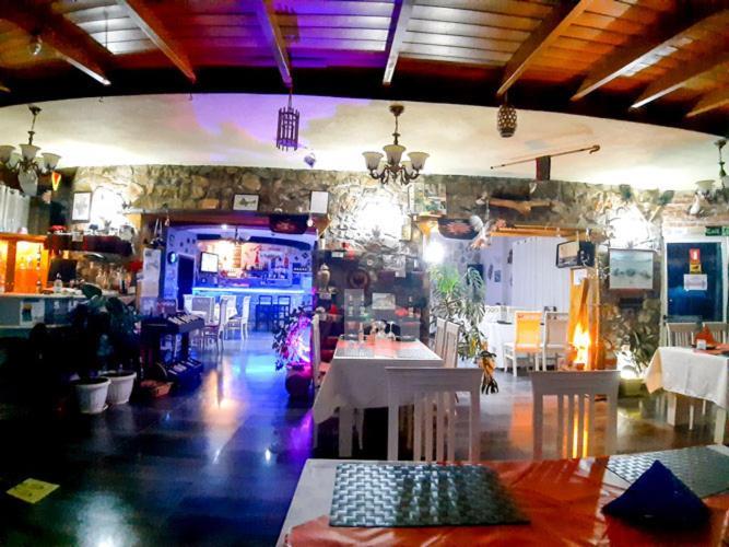 Hotel Villa Stone Dream Bar Restaurant Udenisht Buitenkant foto