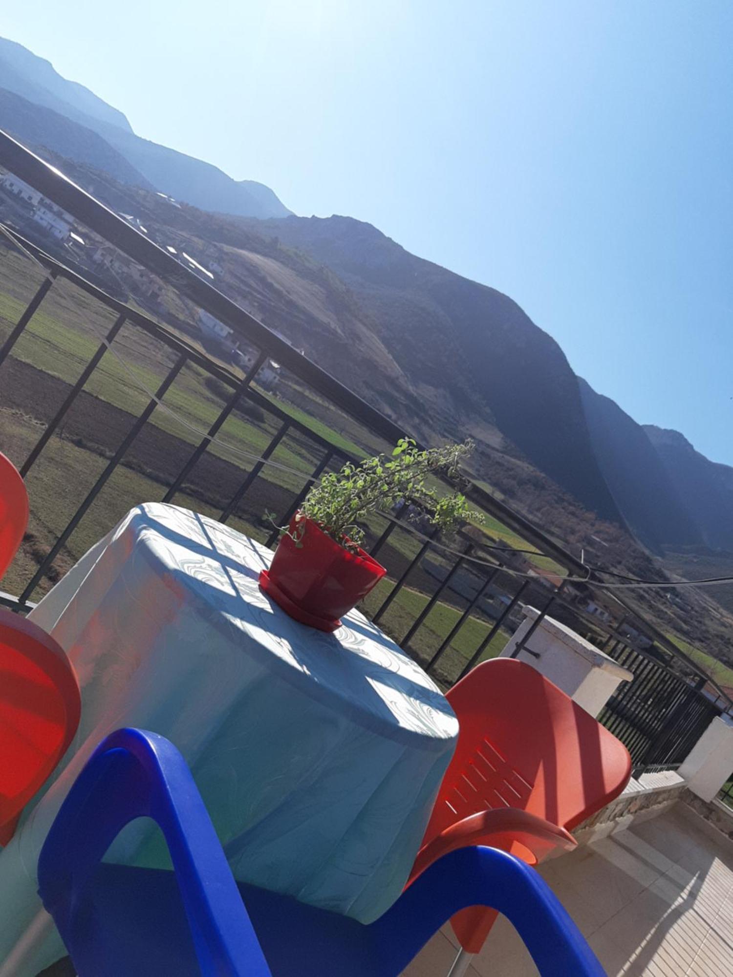 Hotel Villa Stone Dream Bar Restaurant Udenisht Buitenkant foto